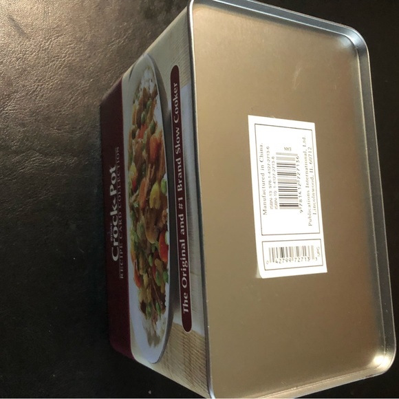 Rival Crock Pot Recipes and Tin Holder - Picture 5 of 5
